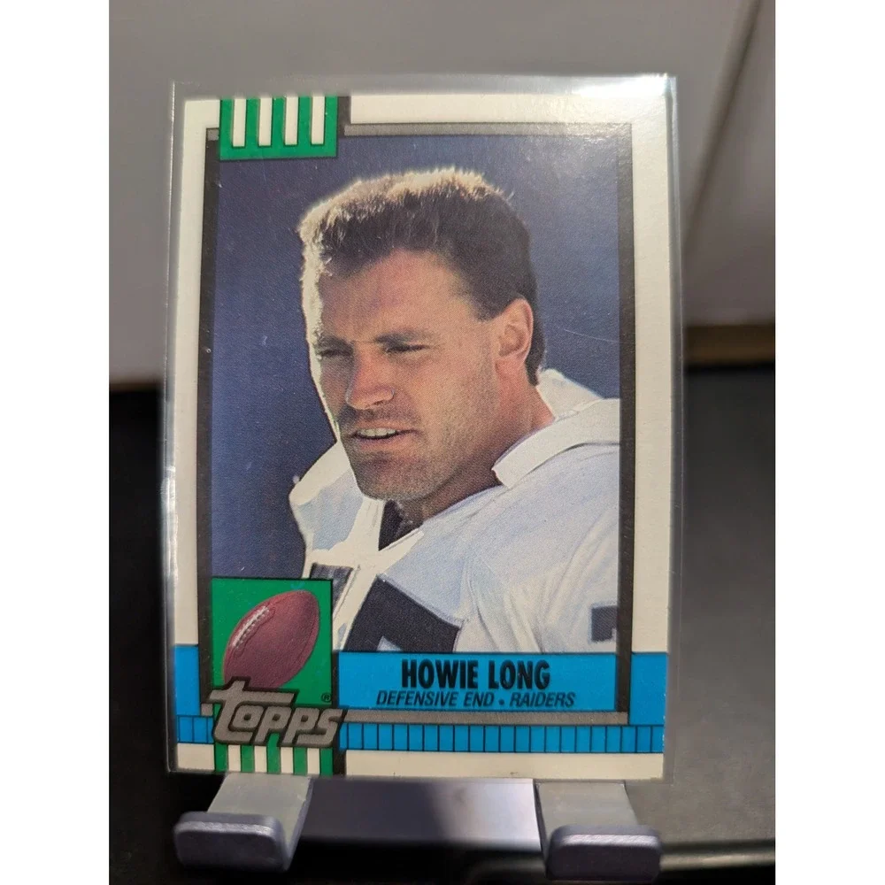 1990 Topps Howie Long #284 Los Angeles Raiders Football Card HOF DE Villanova